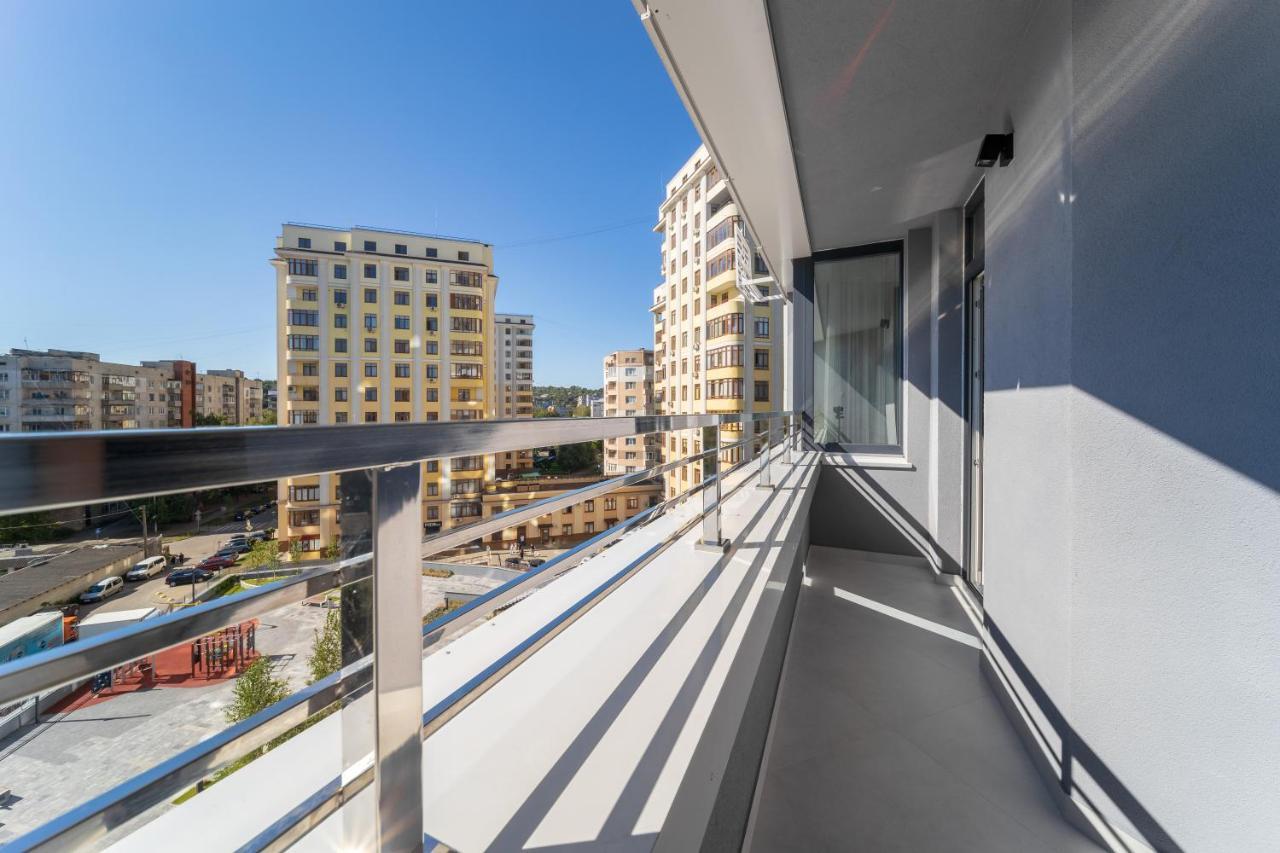 77 Views Apartments By Inshi Lvov Exteriér fotografie