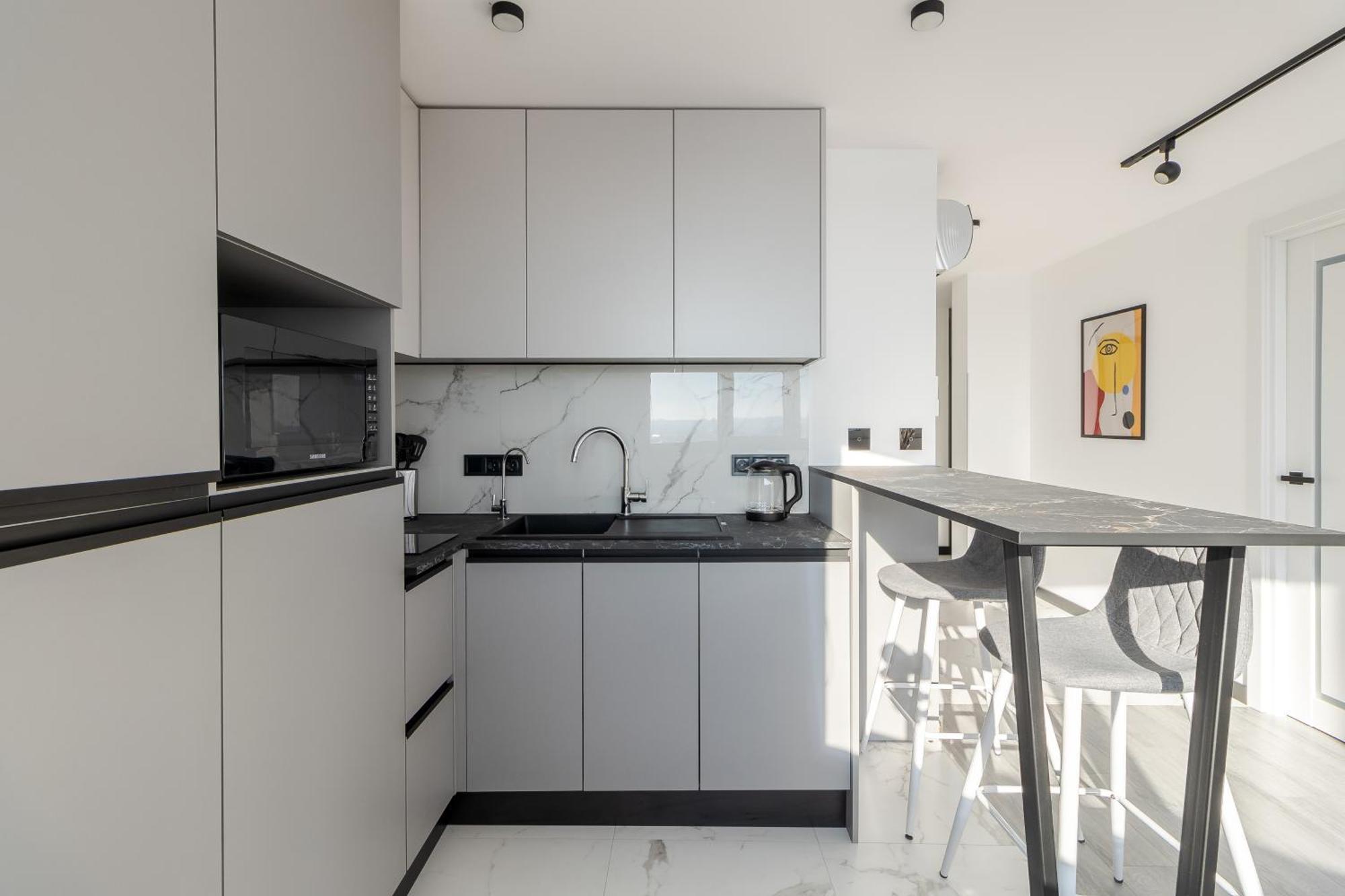 77 Views Apartments By Inshi Lvov Exteriér fotografie