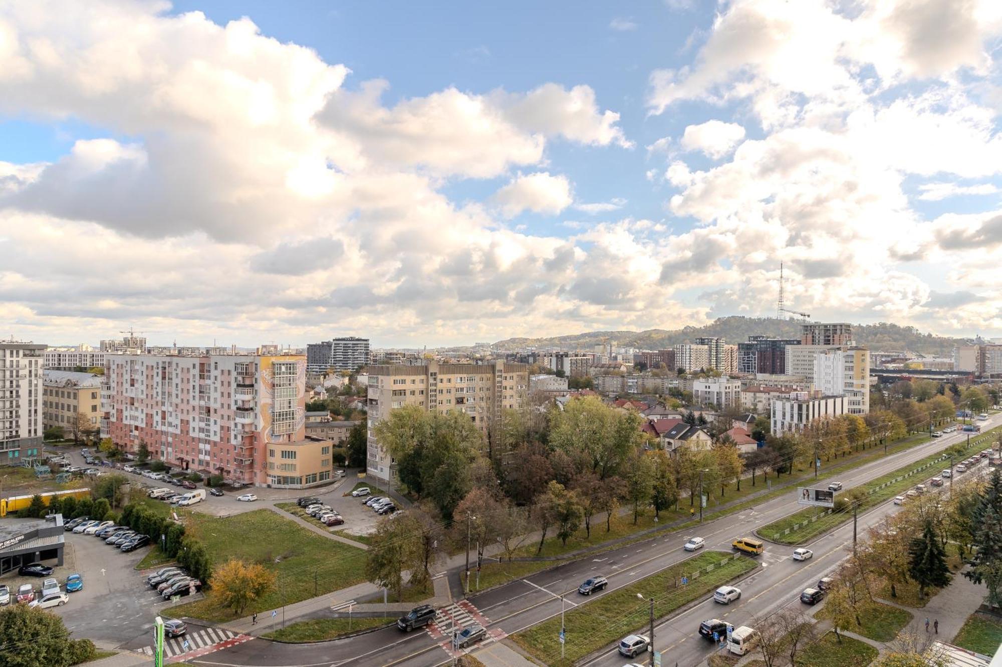 77 Views Apartments By Inshi Lvov Exteriér fotografie